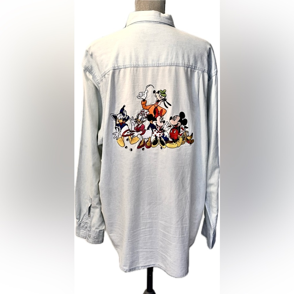 Disney Embroidered Unisex Blue Denim Mickey & Gang BIG Over Shirt Excellent XXL - Picture 9 of 9